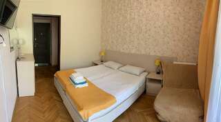 Гостиница Joy Apartments Сочи Апартаменты с видом на сад-3